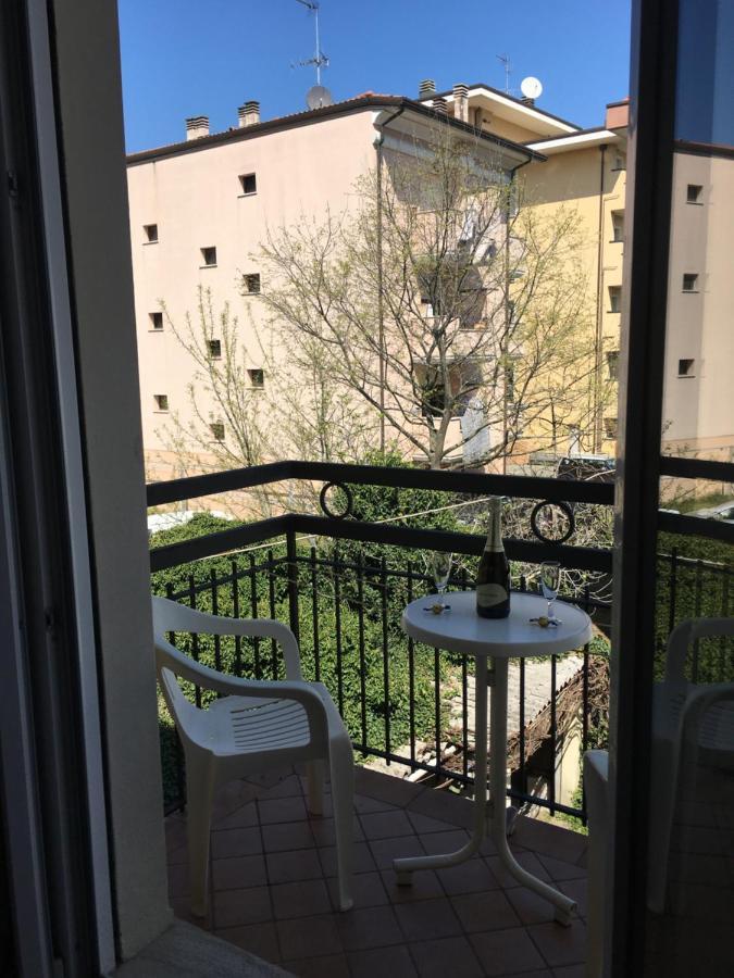 Hotel Villa Rinaldini Rimini Luaran gambar