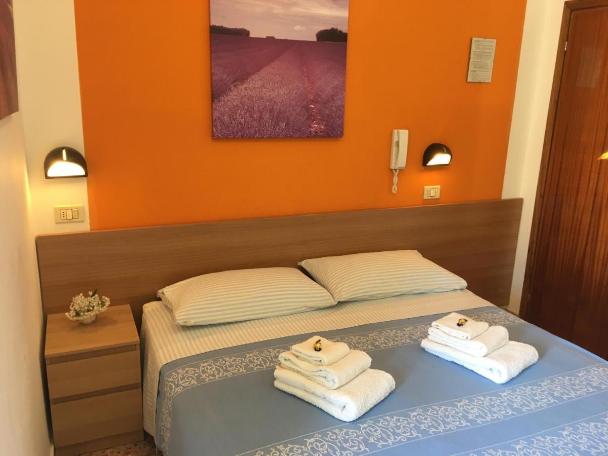 Hotel Villa Rinaldini Rimini Luaran gambar